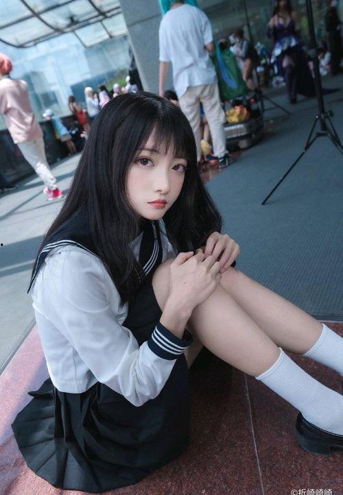 少女制服在线观看,少女制服魅力在线大揭秘 第2张 少女制服在线观看,少女制服魅力在线大揭秘 第2张